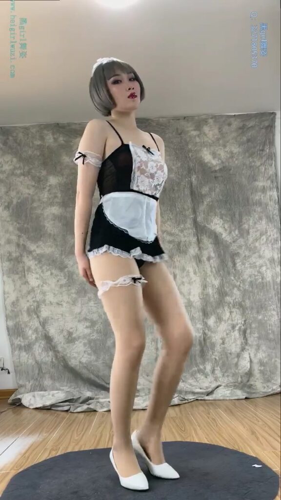 黑girl舞姿映秀 303雨蝶5期全身006