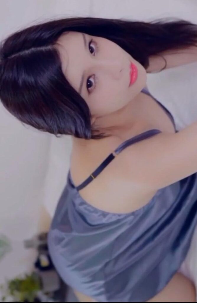 YouMi 尤蜜421 甜蜜时刻 张雨萌