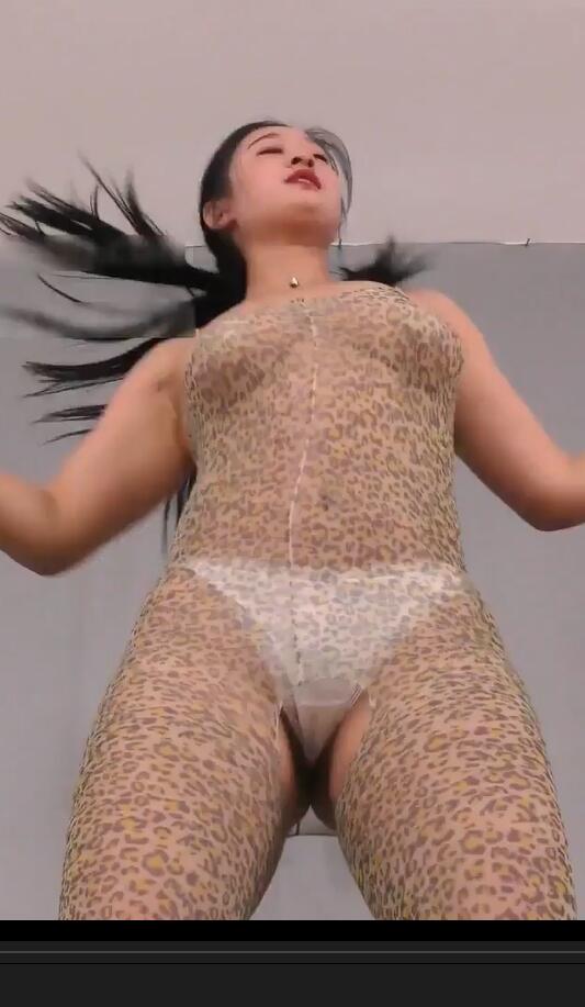 黑girl舞姿映秀 613娜娜14特写 (5)