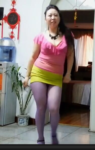 155南昌玲玲 40来岁的阿姨喜欢跳广场舞 丰满身材 熟女熟妇大妈类型 第24部