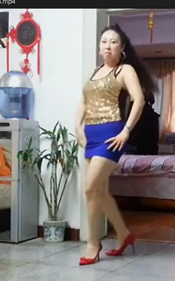 157南昌玲玲 40来岁的阿姨喜欢跳广场舞 丰满身材 熟女熟妇大妈类型 第26部
