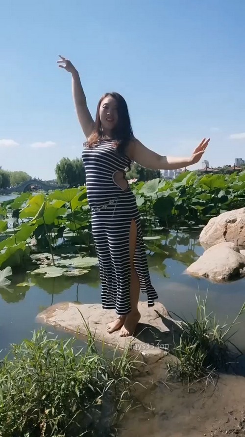 1602柏欣彤 肚皮舞老师 40岁的熟女熟妇大姐 肥熟类型 丰满身材大屁股 第10部
