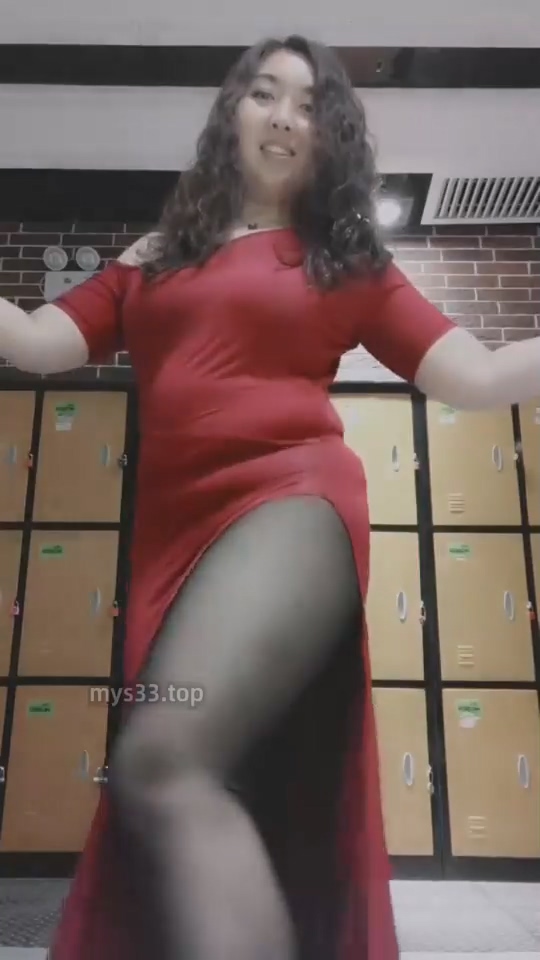 1611柏欣彤 肚皮舞老师 40岁的熟女熟妇大姐 肥熟类型 丰满身材大屁股 第19部