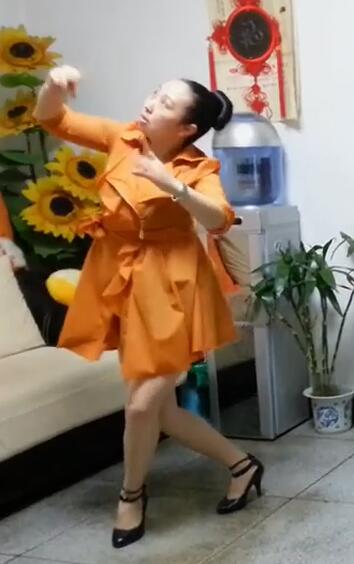 161南昌玲玲 40来岁的阿姨喜欢跳广场舞 丰满身材 熟女熟妇大妈类型 第30部