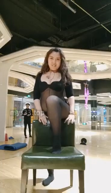 1663柏欣彤 肚皮舞老师 40岁的熟女熟妇大姐 肥熟类型 丰满身材大屁股 第71部