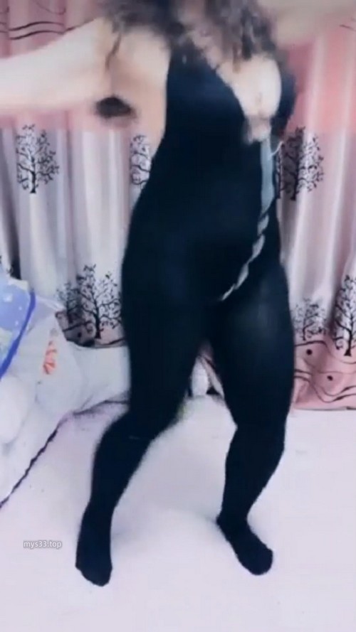 1691柏欣彤 肚皮舞老师 40岁的熟女熟妇大姐 肥熟类型 丰满身材大屁股 第99部
