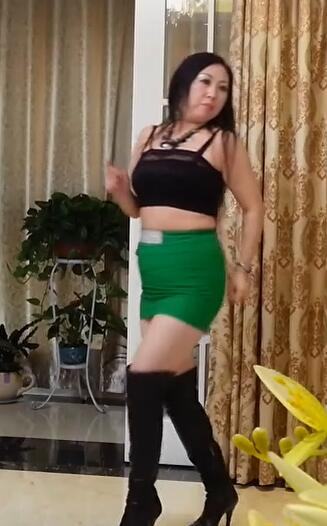 263南昌玲玲 40来岁的阿姨喜欢跳广场舞 丰满身材 熟女熟妇大妈类型 第132部
