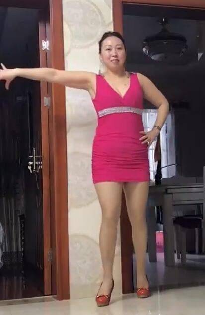 278南昌玲玲 40来岁的阿姨喜欢跳广场舞 丰满身材 熟女熟妇大妈类型 第147部