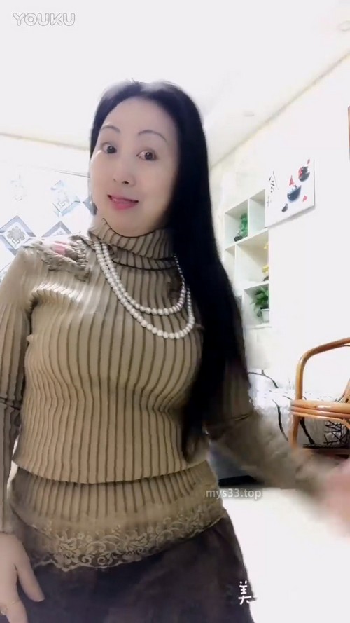 291南昌玲玲 40来岁的阿姨喜欢跳广场舞 丰满身材 熟女熟妇大妈类型 第160部