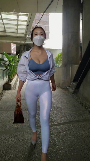 453爆乳紧身裤肥臀少妇美女姐姐p4