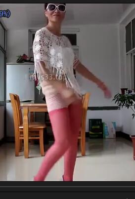 601荣蓉阿姨 广场舞 50多岁了 还喜欢穿丝袜秀性感 熟女熟妇老妇大妈类型 第93部