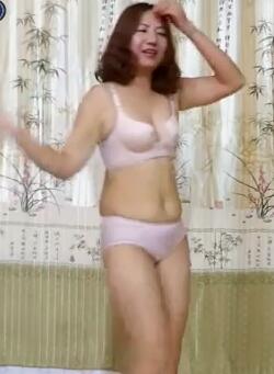 845美多多广场舞  几个农村50岁阿姨大妈的组合  老妇熟女熟妇 重口味 第11部