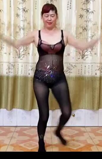 849美多多广场舞  几个农村50岁阿姨大妈的组合  老妇熟女熟妇 重口味 第15部