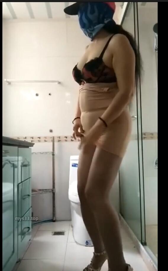 989美娜子热舞广场舞  50岁老阿姨的疯狂 喜欢穿勒沟紧身裤 老妇熟女老女人大姐土大妈类型  重口味第101部