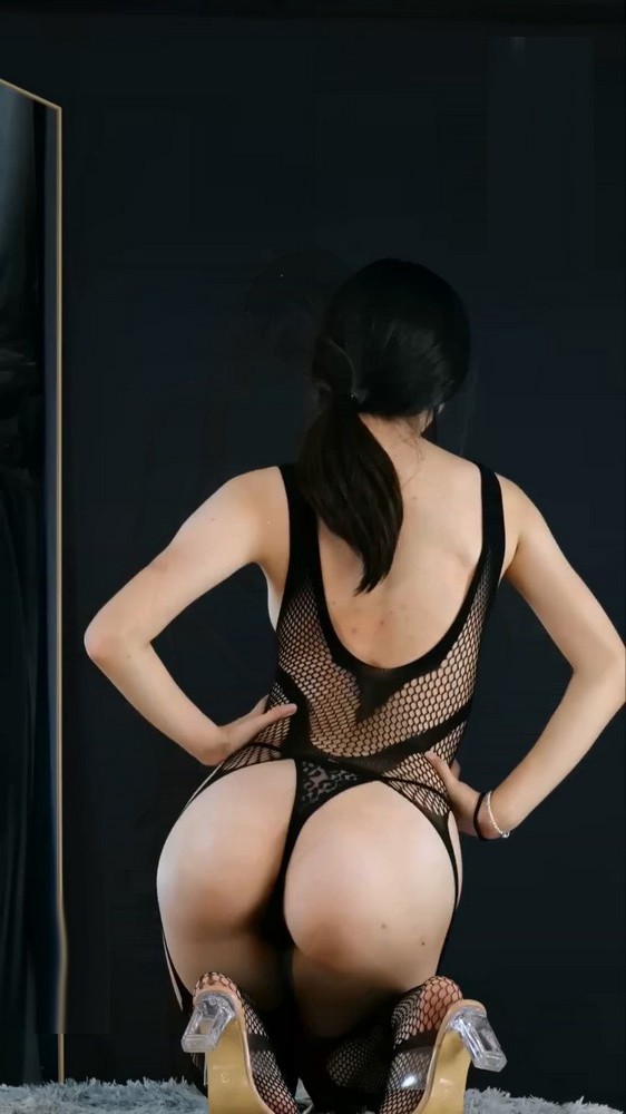 黑girl舞姿映秀 2914鑫蕾13期竖版 第5部