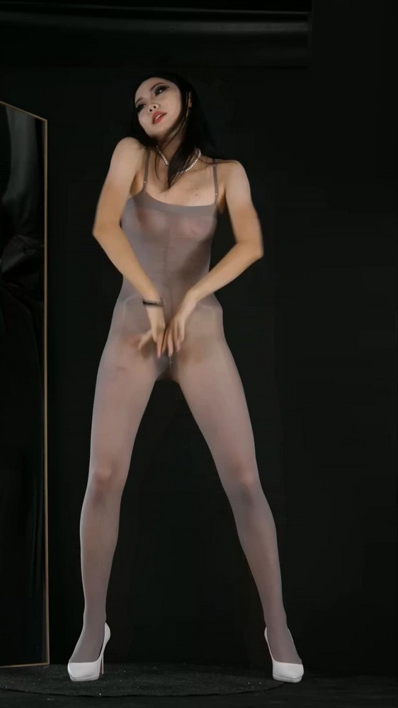 黑girl舞姿映秀 2987鑫蕾15期竖版 第2部