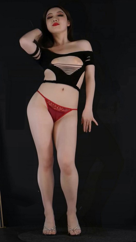 黑girl舞姿映秀 3272荔枝4期竖版 第1部