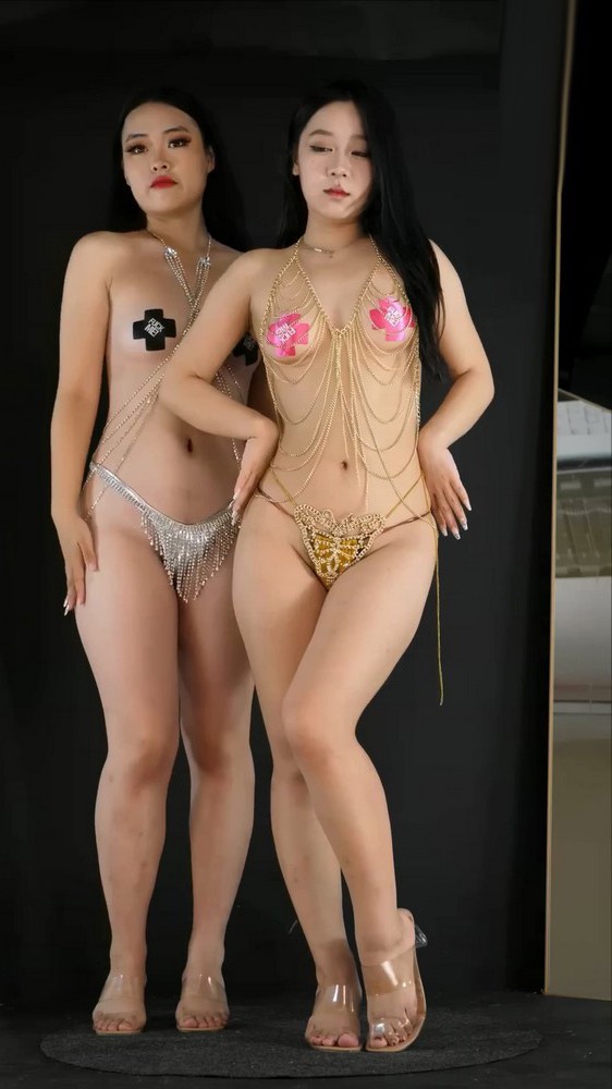 黑girl舞姿映秀 3359双人25期竖版 第2部