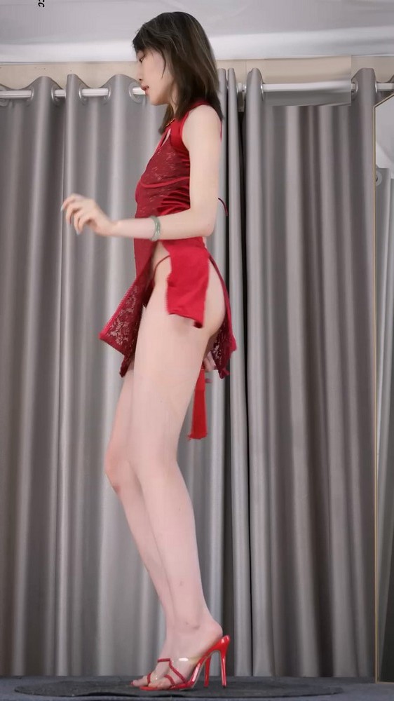 黑girl舞姿映秀 2042馨予2期竖版 第1部