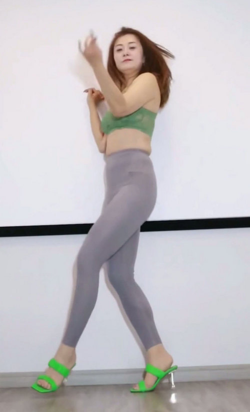 巧小君鑫宝甜鑫专栏 297