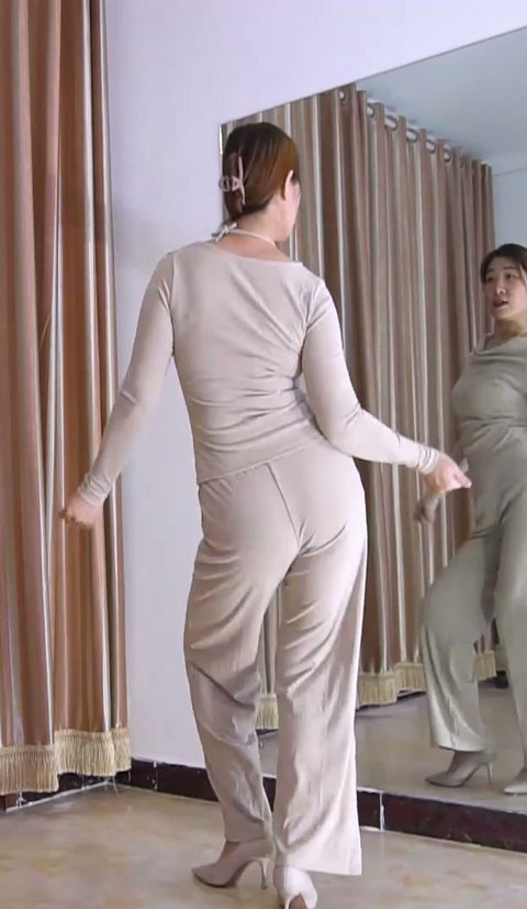 熟女少妇私定2608 广场舞 听歌看舞(8)