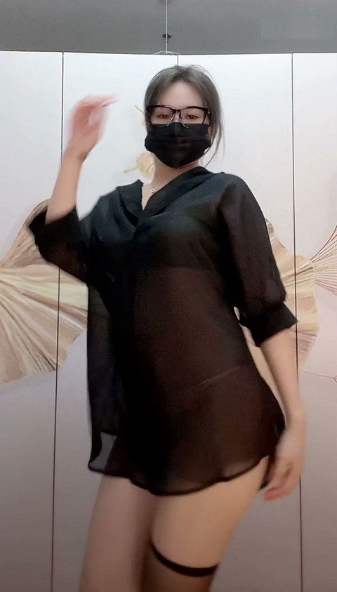 熟女少妇私定2991 快手 小阿姨大王(8)