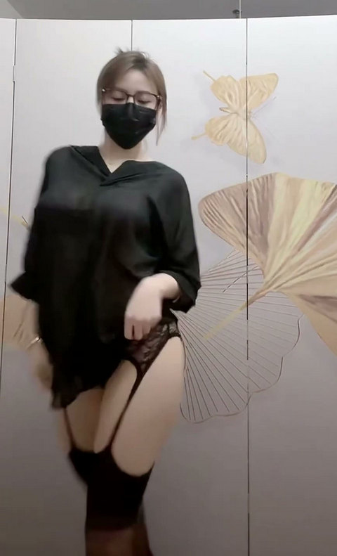 熟女少妇私定3024 快手 小阿姨大王(43)